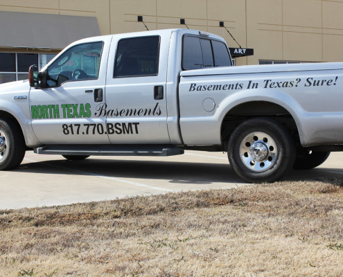 truck lettering and graphics